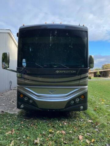 2014 Freightliner XCM Chassis