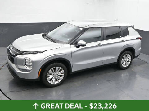 2025 Mitsubishi Outlander ES