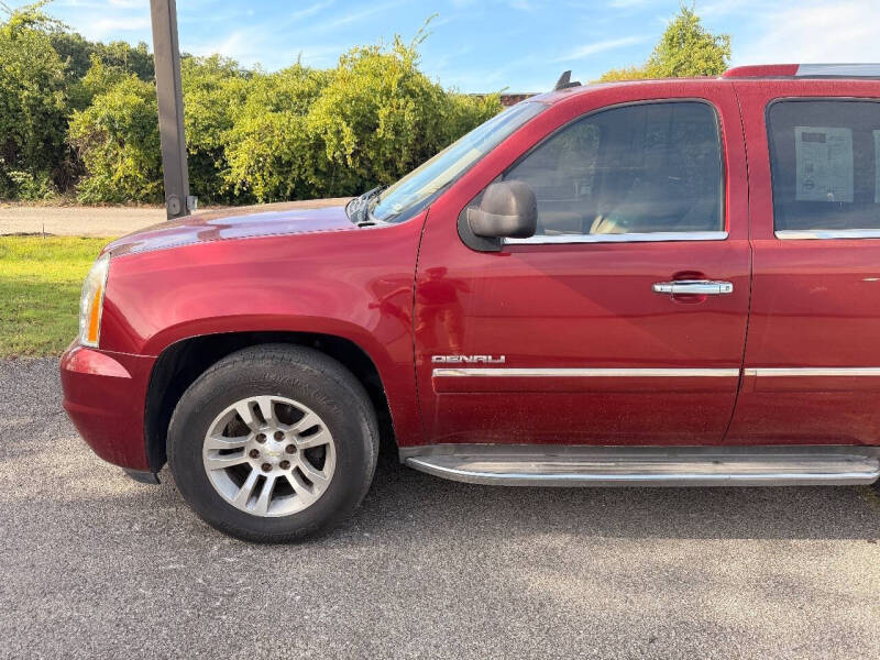 2011 GMC Yukon Denali