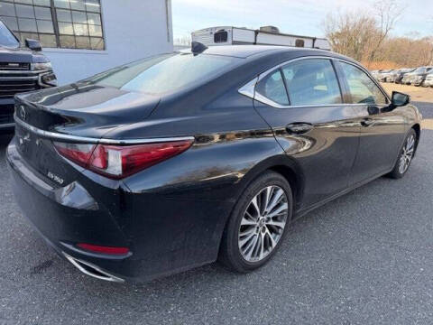 2019 Lexus ES 350