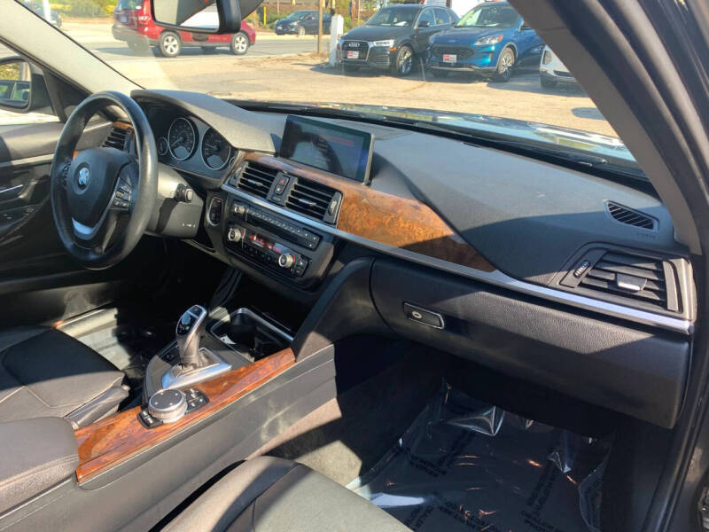 2015 BMW 3 Series 328i xDrive