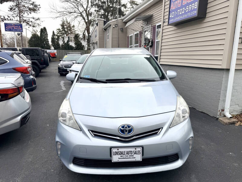 2012 Toyota Prius v Three