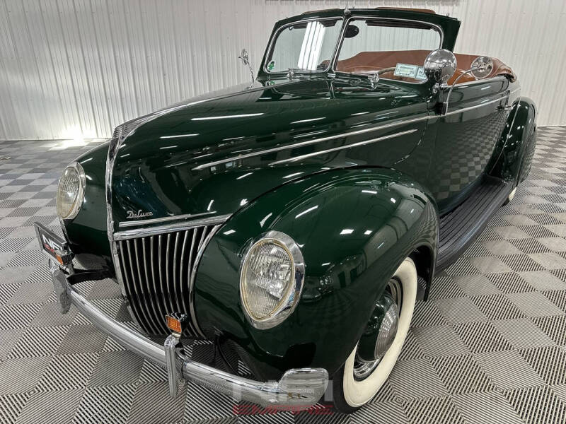 1939 Ford Deluxe