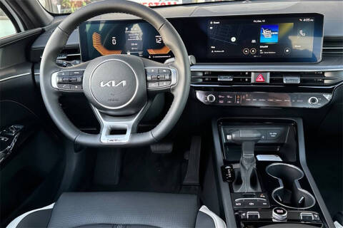 2026 Kia K5