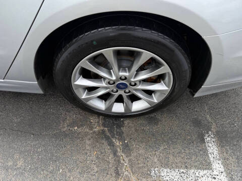 2017 Ford Fusion Energi SE Luxury