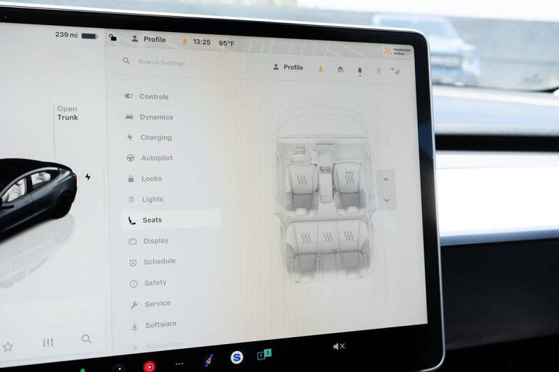 2023 Tesla Model 3 Performance