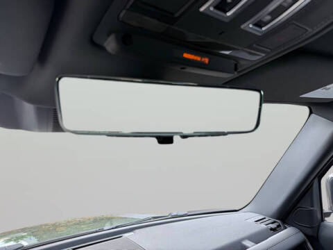 2026 Land Rover Defender 110 P300 S