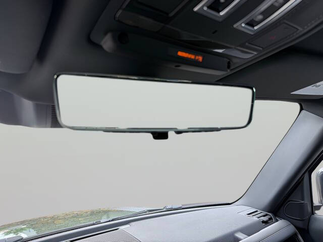 2026 Land Rover Defender 110 P300 S