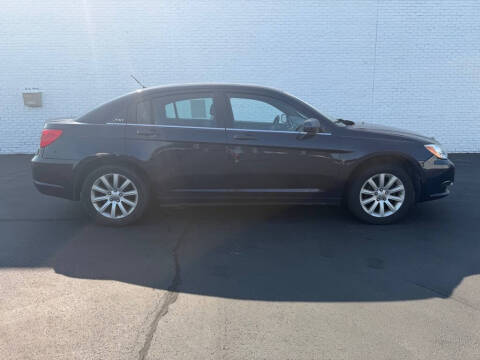 2014 Chrysler 200 Touring