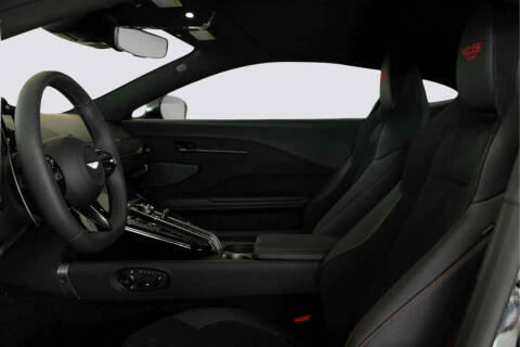2025 Aston Martin Vantage