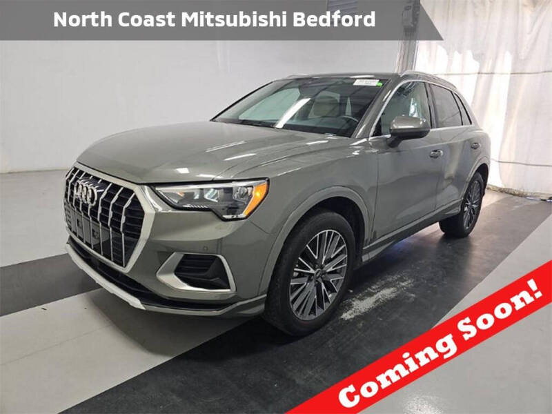 2022 Audi Q3 quattro Premium 40 TFSI