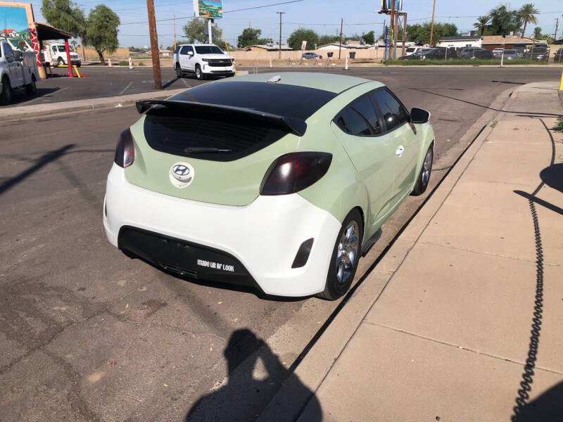 2017 Hyundai Veloster