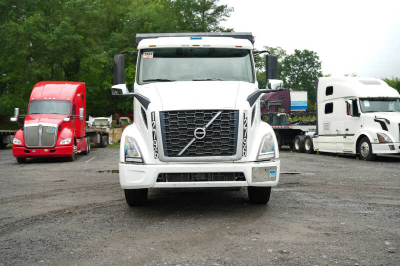 2018 Volvo VNR