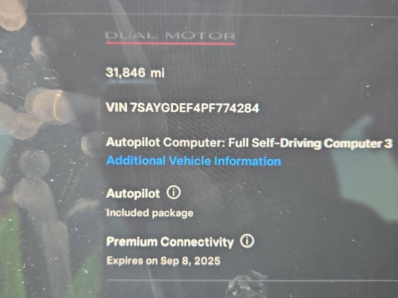 2023 Tesla Model Y Performance