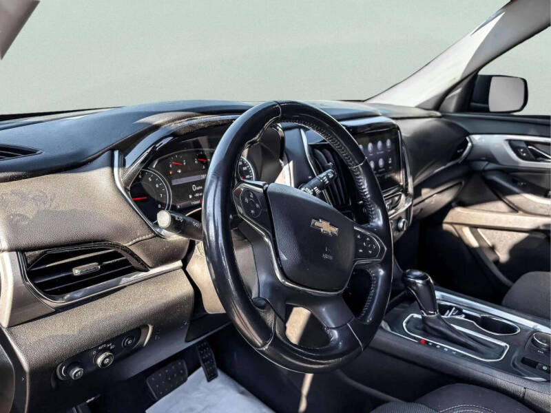 2020 Chevrolet Traverse LT Cloth