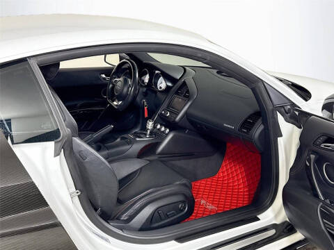 2012 Audi R8 5.2 quattro