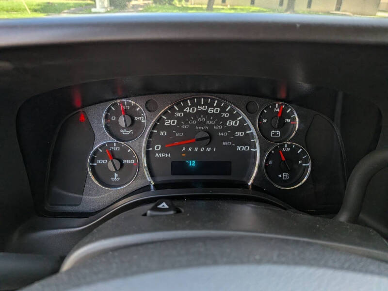 2025 Chevrolet Express 2500