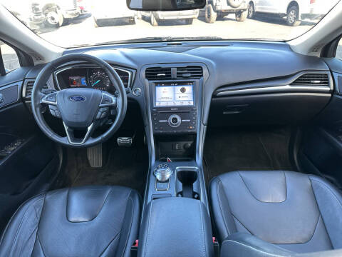 2017 Ford Fusion Titanium