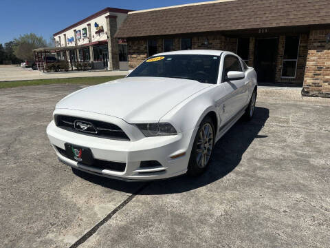 2013 Ford Mustang for sale at Fabela's Auto Sales Inc. in Dickinson TX