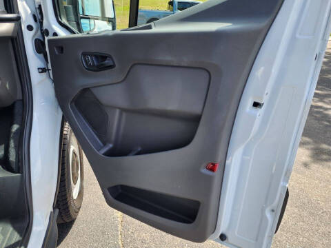 2025 Ford Transit 250