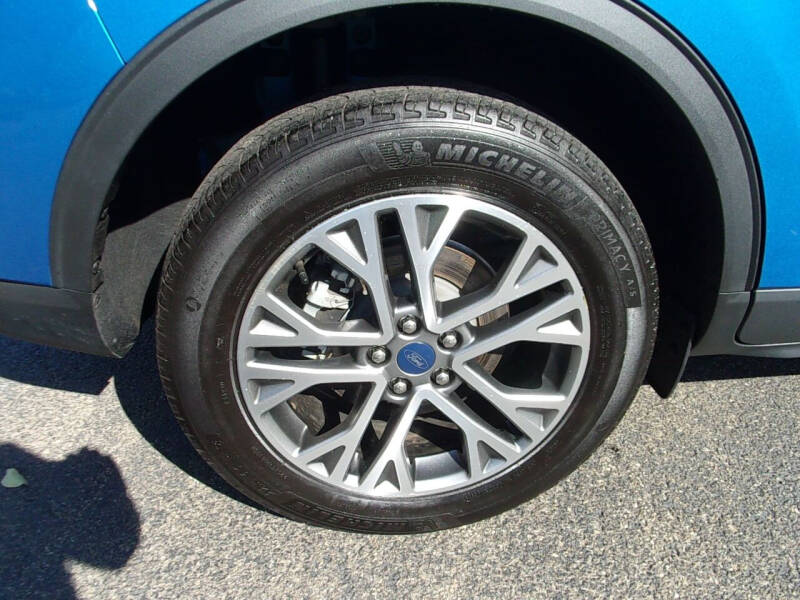 2021 Ford Escape SEL