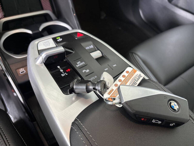 2025 BMW X1 xDrive28i