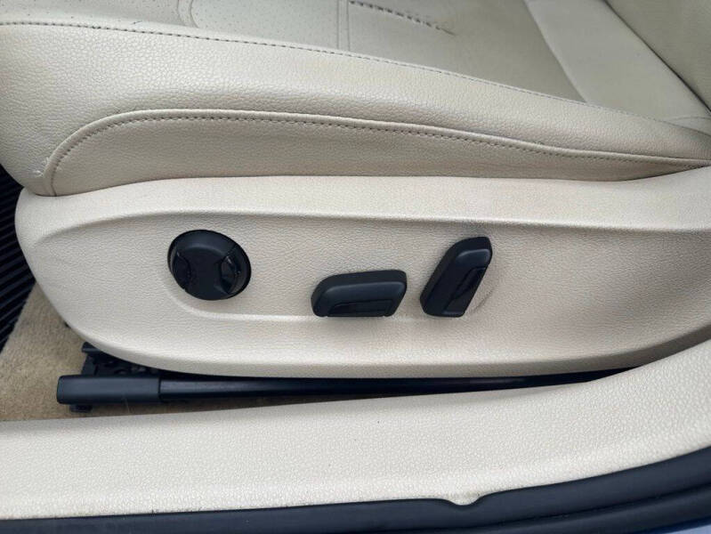 2012 Volkswagen Passat
