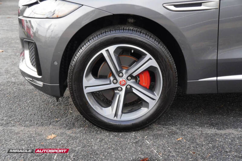 2018 Jaguar F-PACE S