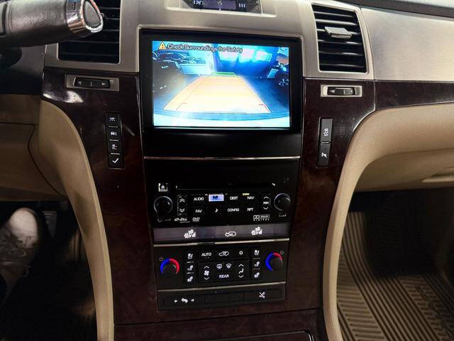 2012 Cadillac Escalade Premium
