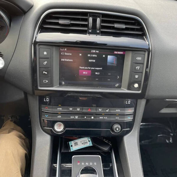 2017 Jaguar F-PACE 35t Premium