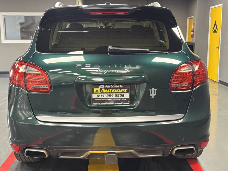 2012 Porsche Cayenne S