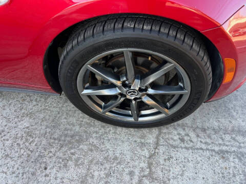 2017 Mazda MX-5 Miata RF Grand Touring