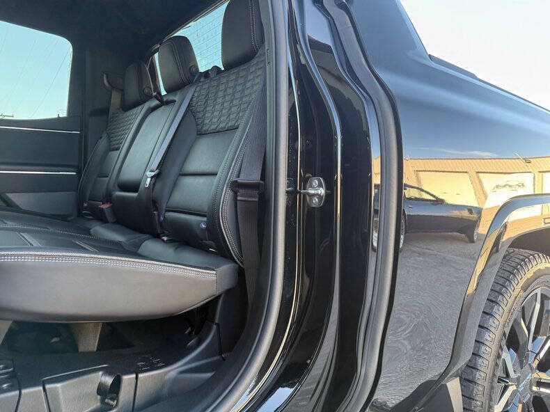 2025 GMC Sierra EV Denali