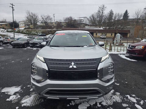 2024 Mitsubishi Outlander PHEV SE