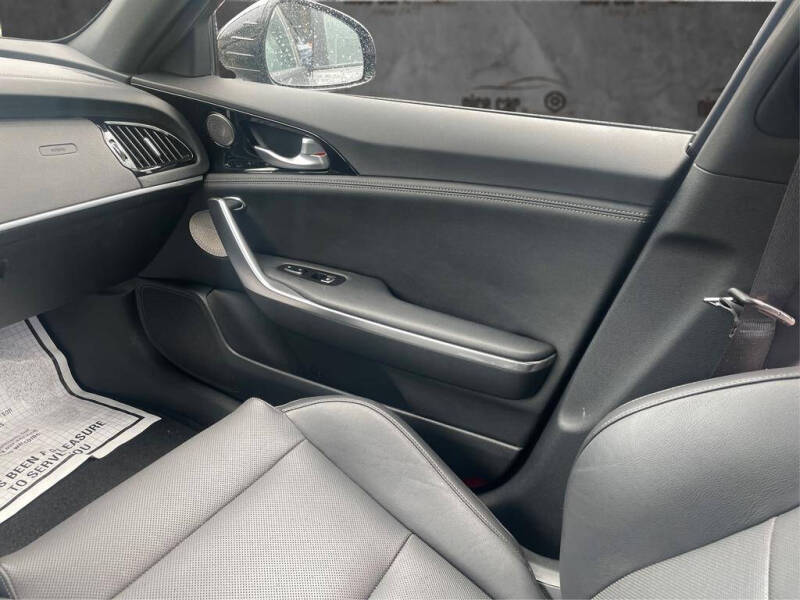 2022 Kia Stinger