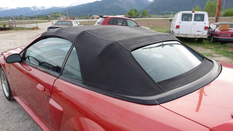 2002 Ford Mustang GT Deluxe