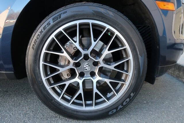 2015 Porsche Macan S