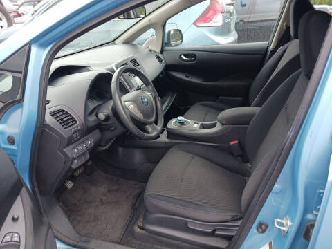 2015 Nissan LEAF S