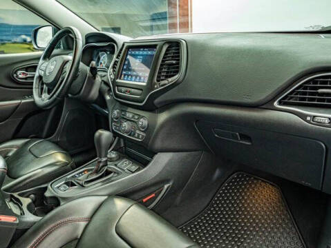 2020 Jeep Cherokee Trailhawk