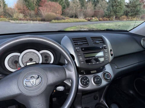 2007 Toyota RAV4 Sport