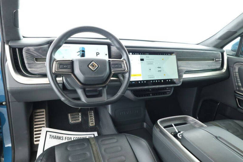 2022 Rivian R1T Adventure