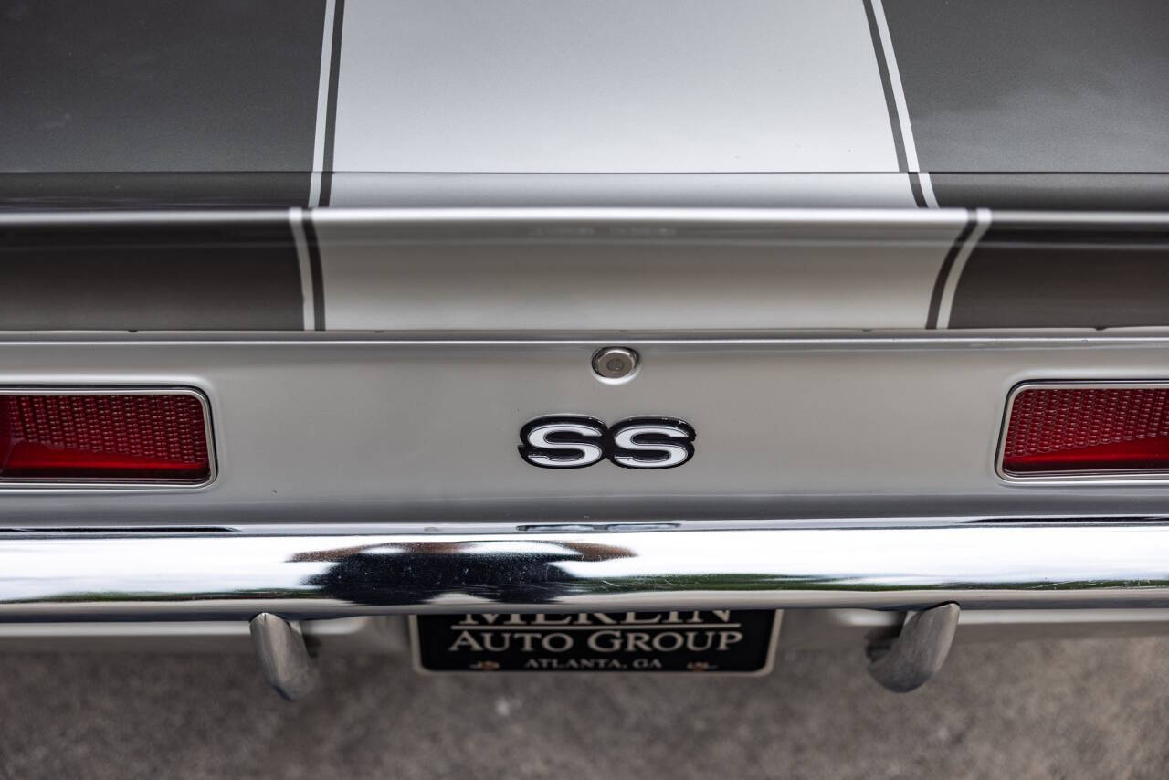 1969 Chevrolet Camaro 37
