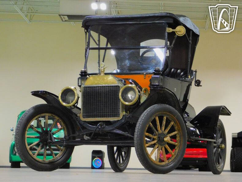 1914 Ford Model T