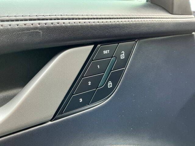 2025 Porsche 911 Carrera