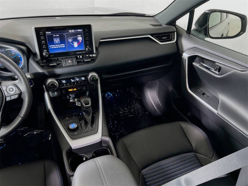 2021 Toyota RAV4 Hybrid XSE