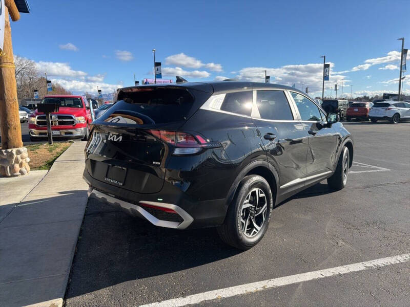 2024 Kia Sportage LX