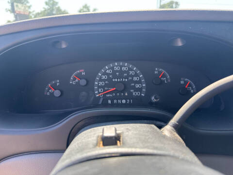 2001 Ford E-Series E-350 SD XL