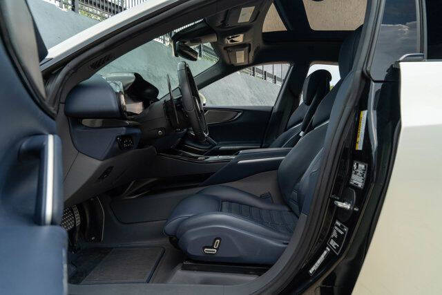 2023 Ferrari Purosangue