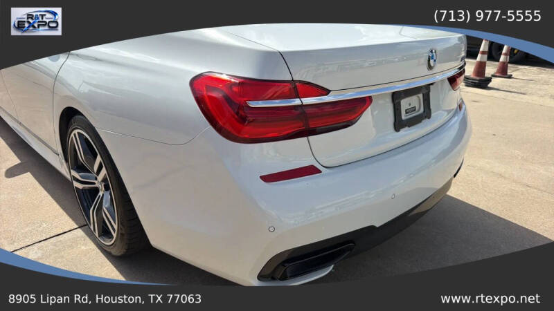 2017 BMW 7 Series 740i