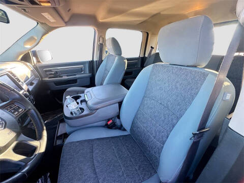 2019 RAM 1500 Classic SLT